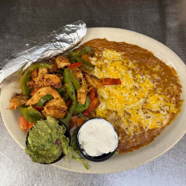 I. Fajitas Lunch Special.